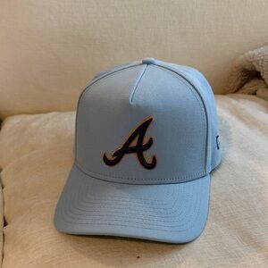New Era SnapBack Atlanta Braves Hate. Carolina Blue.